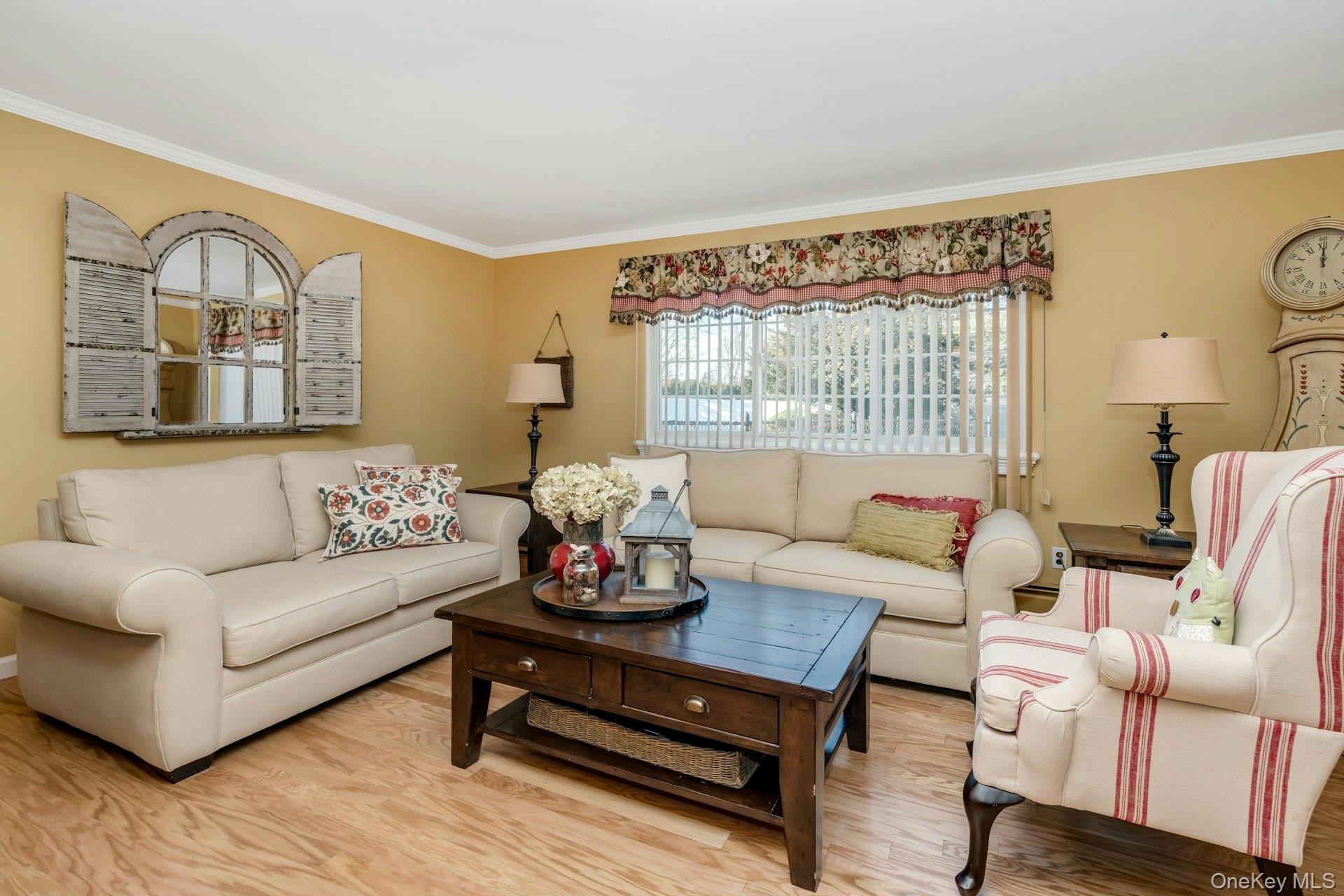 #9 photo, 84 Strathmore Village Drive, سوفولك South Setauket , NY 11720