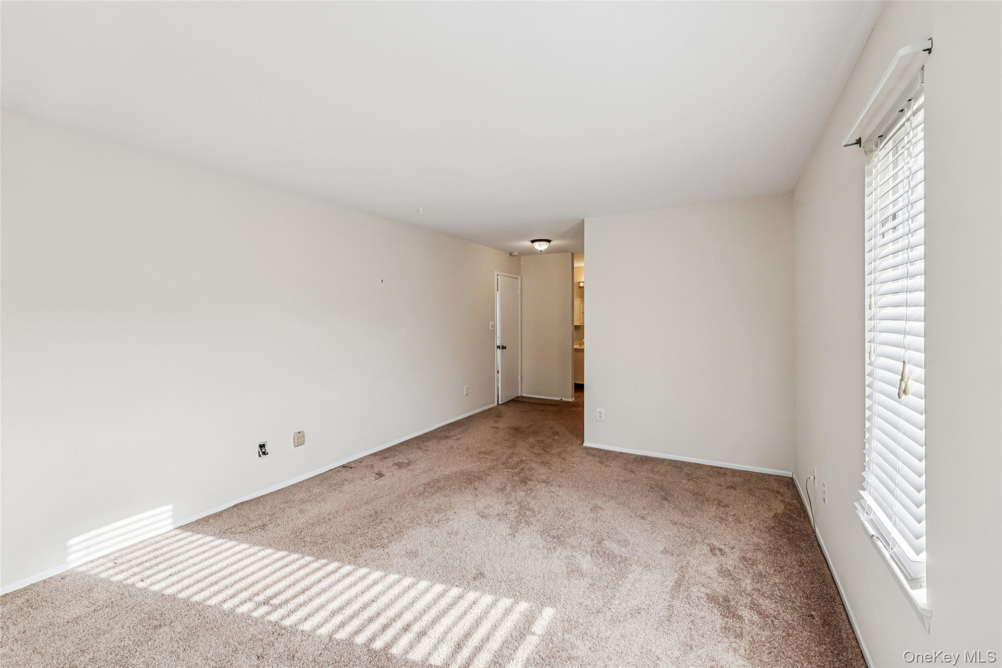 #16 photo, 901 Fenway Road, Саффолк ‖ Saint James , NY 11780