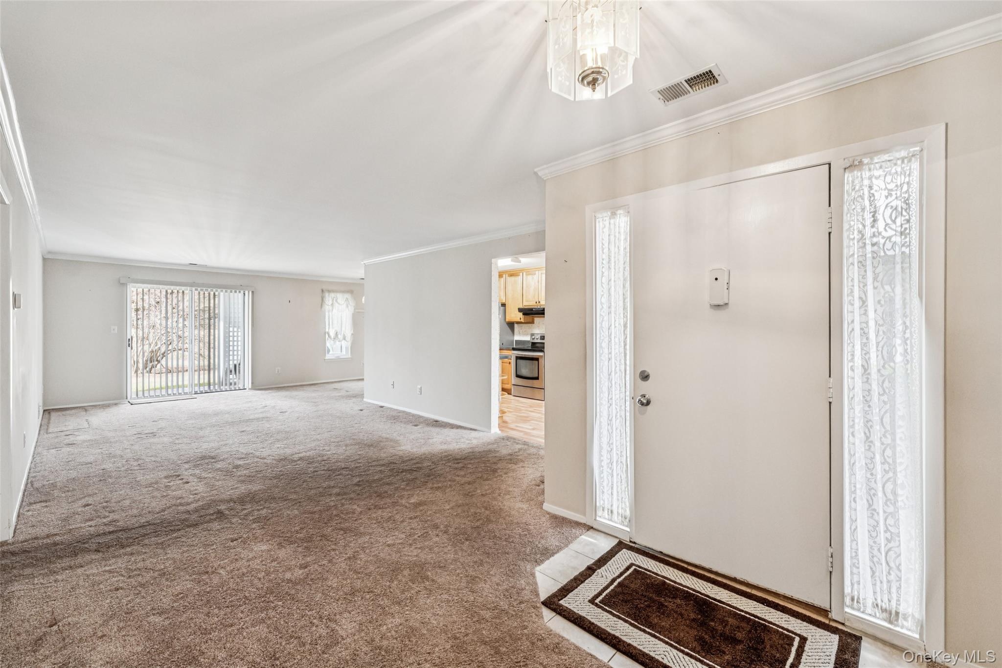 #20 photo, 901 Fenway Road, Саффолк ‖ Saint James , NY 11780