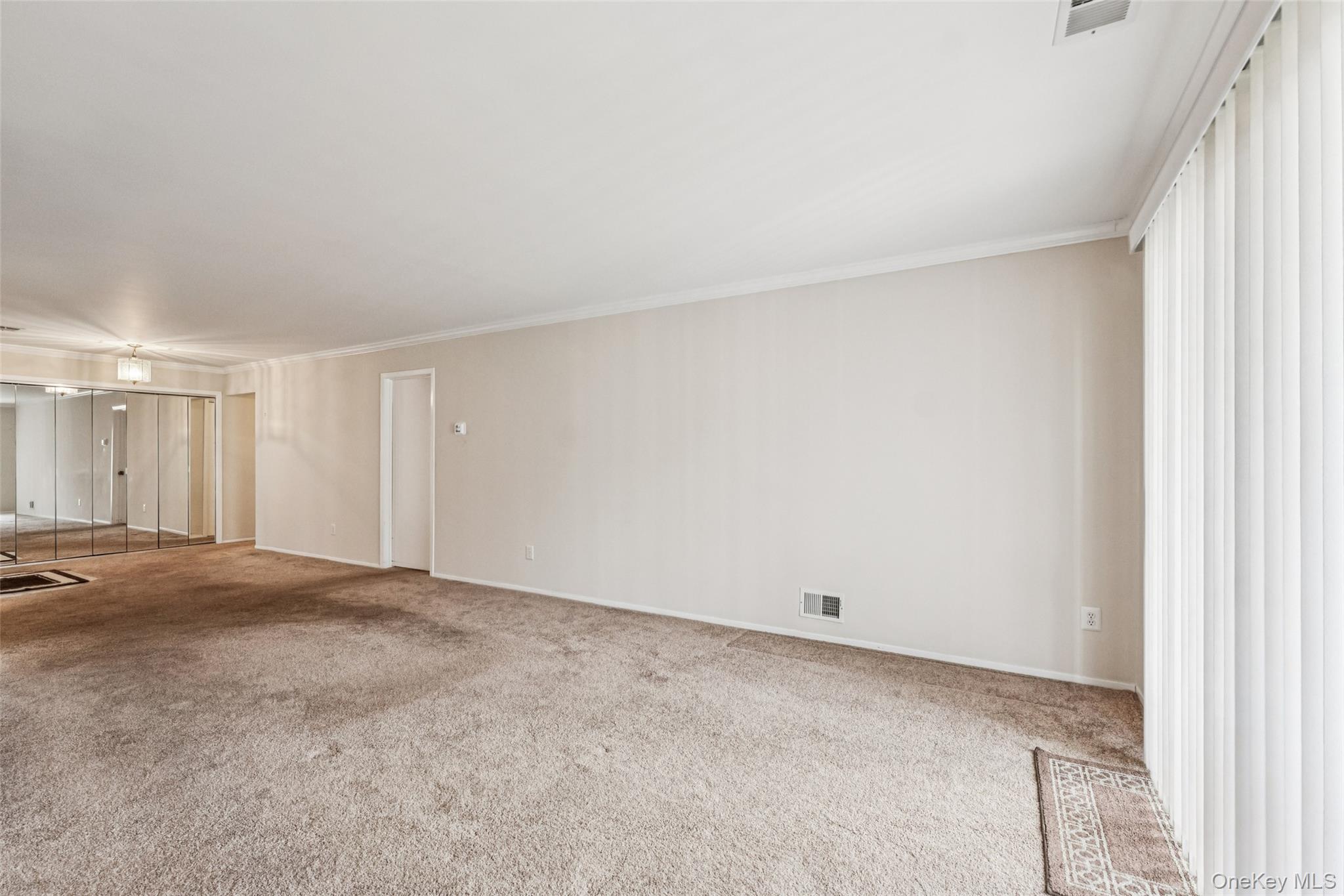 #7 photo, 901 Fenway Road, Саффолк ‖ Saint James , NY 11780