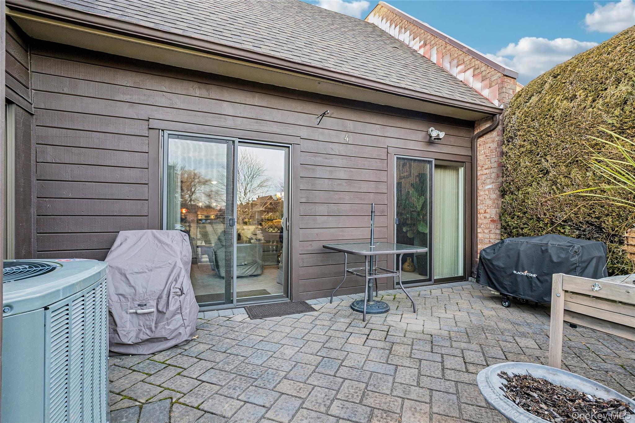 #5 photo, 4 Southgate Circle, Massapequa Park , NY 11762