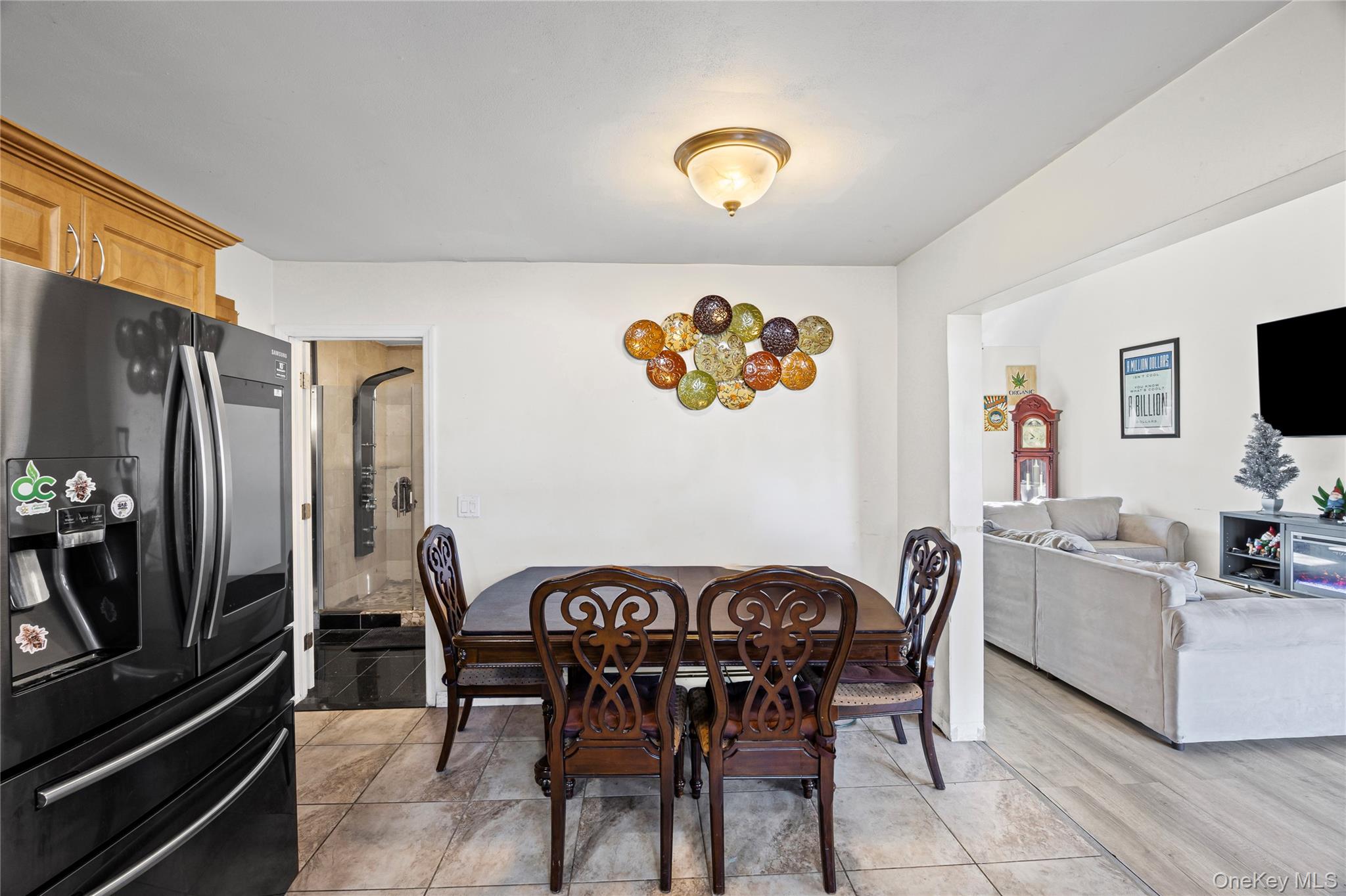 #12 photo, 12 Yellowstone Court, Саффолк ‖ Coram , NY 11727