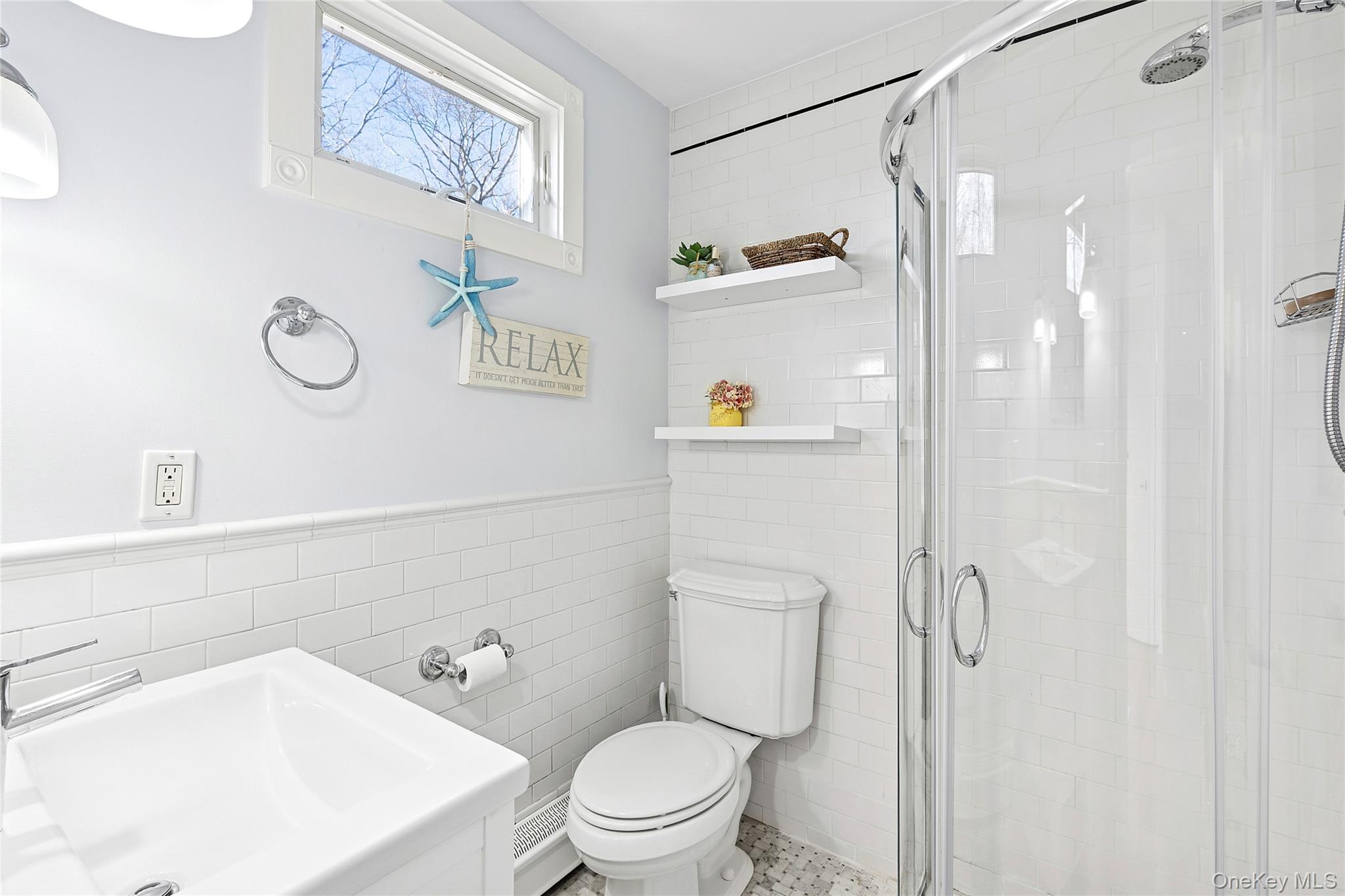 #12 photo, 364 Three Mile Harbor Road, Саффолк ‖ East Hampton , NY 11937