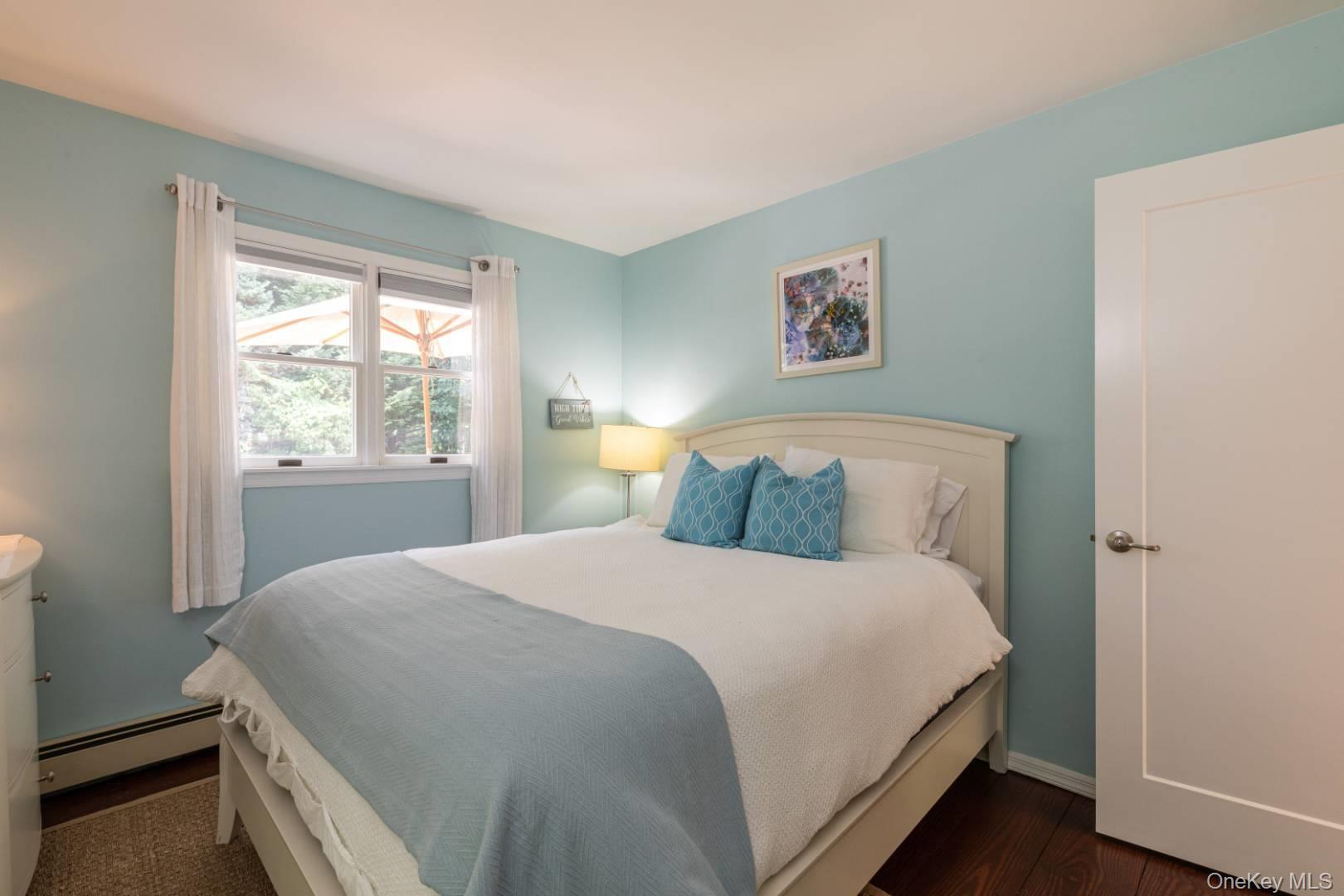 #13 photo, 364 Three Mile Harbor Road, Саффолк ‖ East Hampton , NY 11937