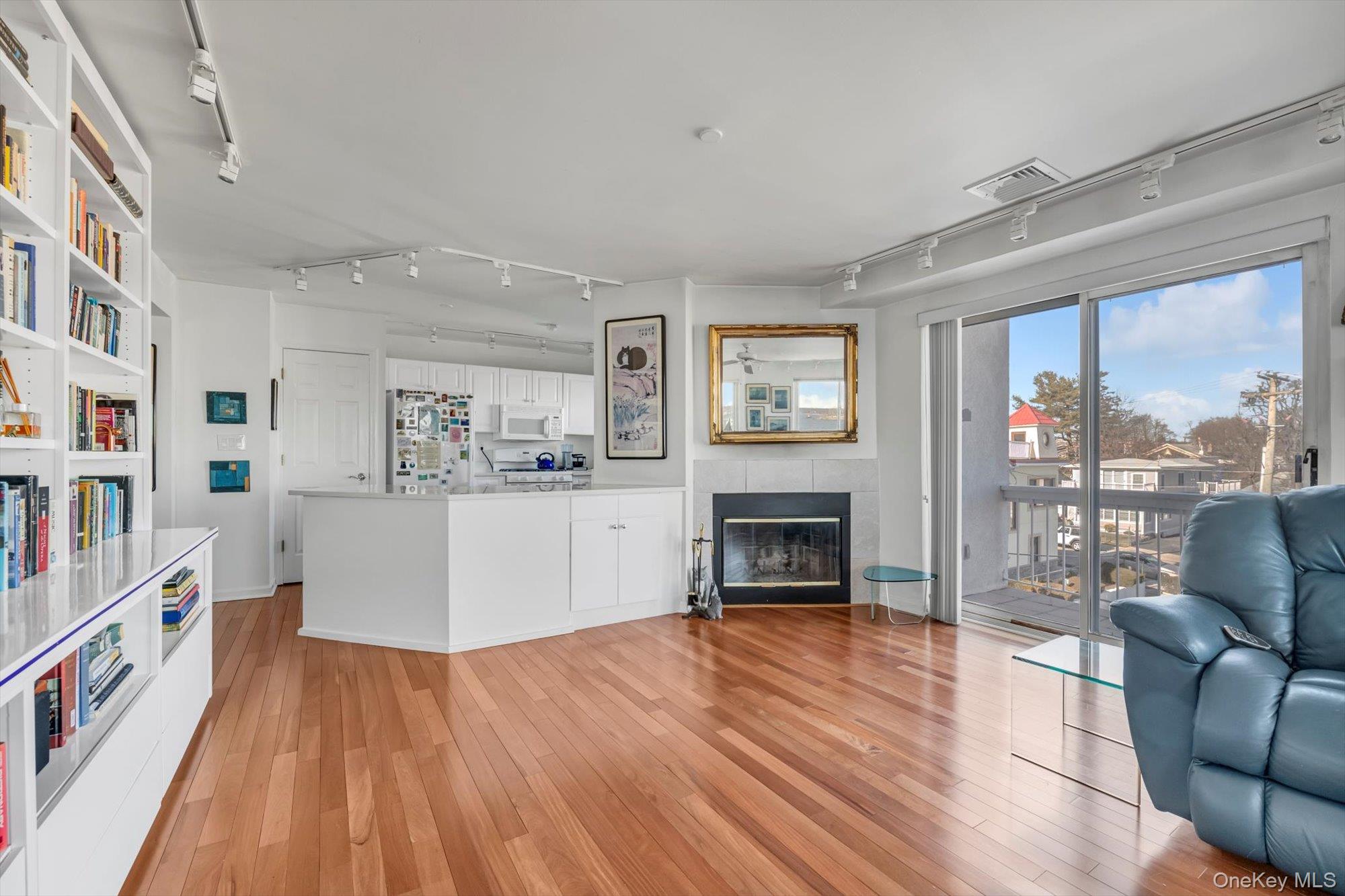 #7 photo, 190 Schofield Street, ब्रोंक्स Bronx , NY 10464