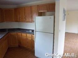 #3 photo, 328 Beach 15th Street, קווינס Far Rockaway , NY 11691