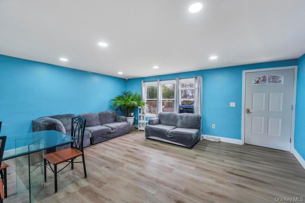 #6 photo, 19 Windus Drive, 东长岛 Shirley , NY 11967