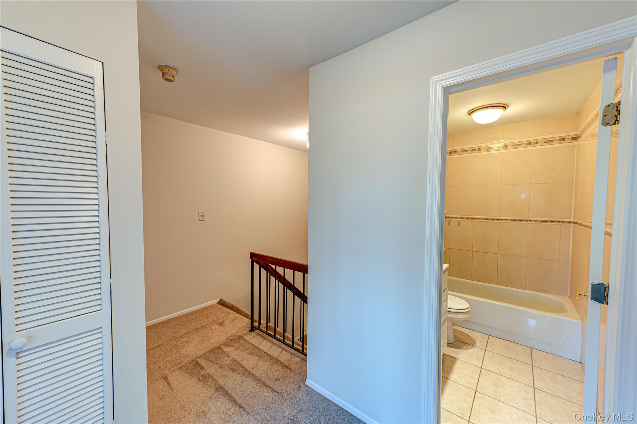 #11 photo, 213 Storm Drive, מחוז סאפוק Holtsville , NY 11742