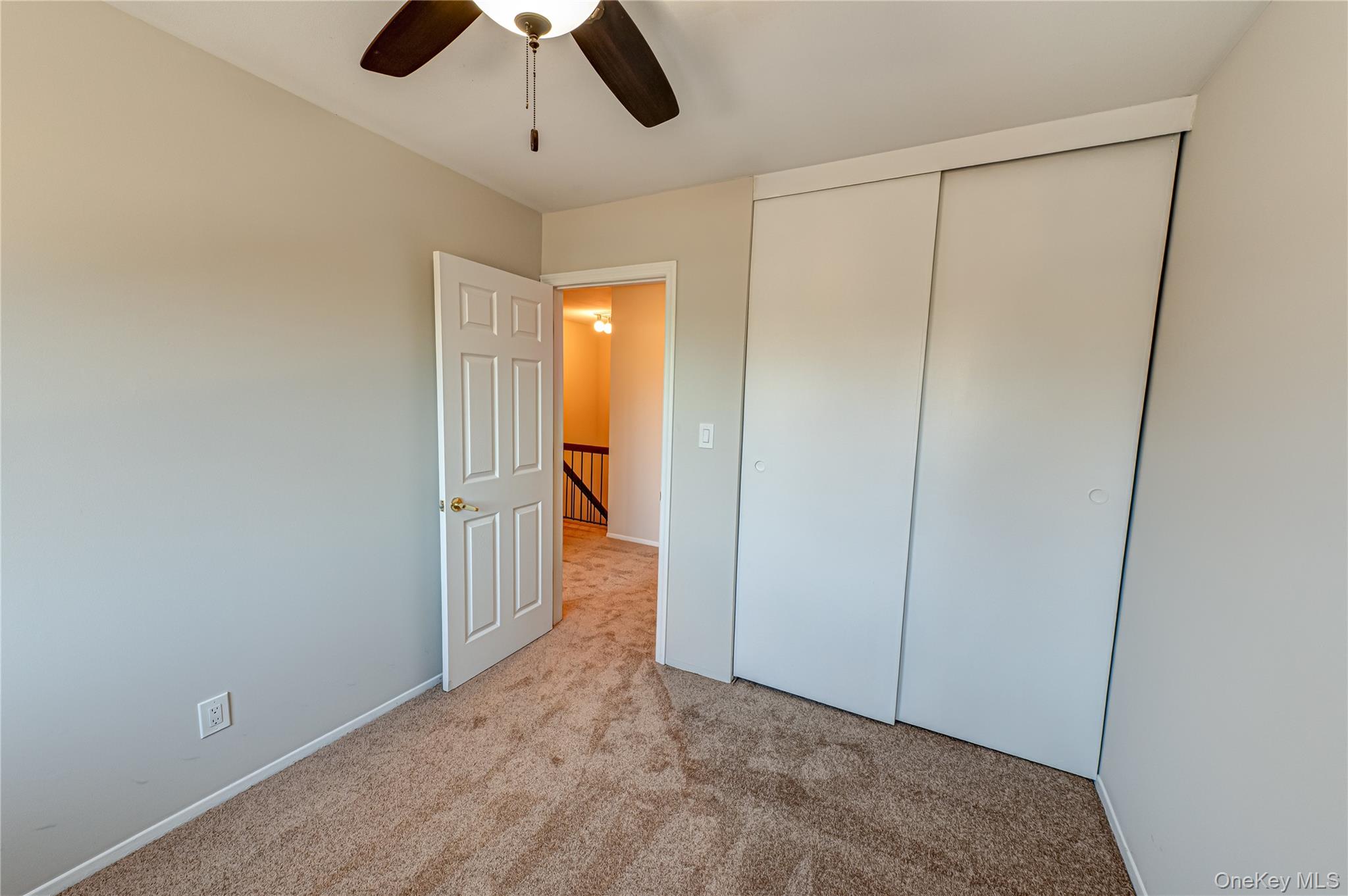 #14 photo, 213 Storm Drive, מחוז סאפוק Holtsville , NY 11742