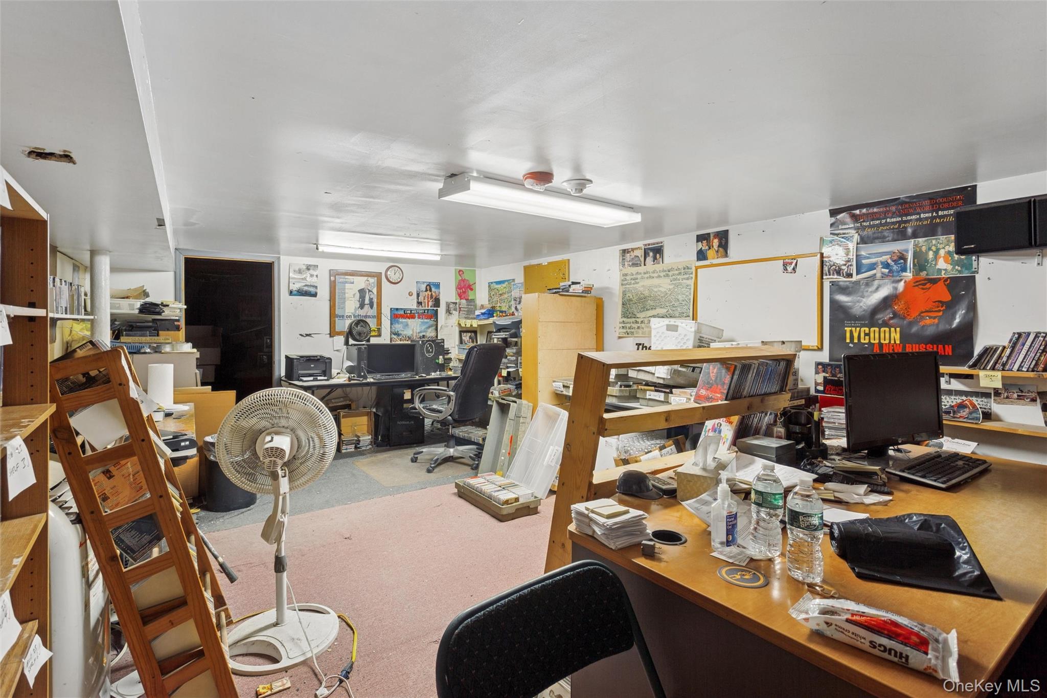 #16 photo, 228 Merrick Road, Rockville Centre , NY 11570