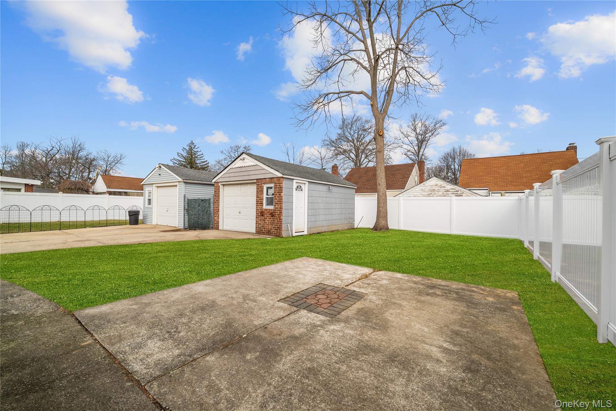 #18 photo, 141 Booth Street, 롱 아일랜드 Hempstead , NY 11550