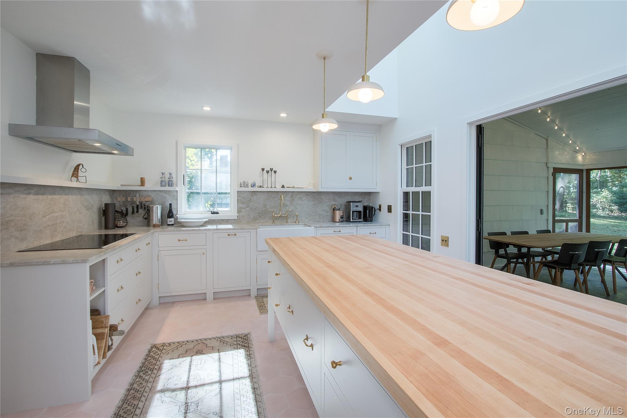 #4 photo, 210 Robinson Lane, מחוז סאפוק Peconic , NY 11958