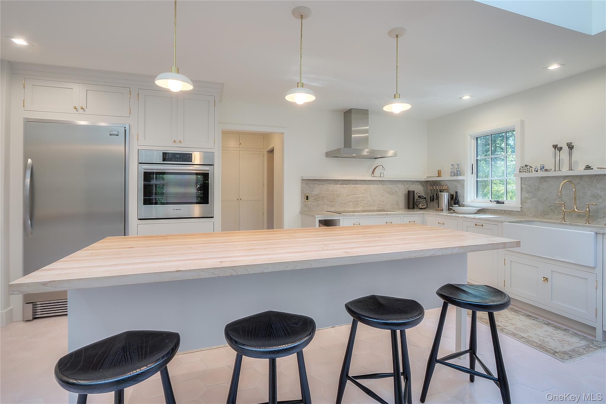 #5 photo, 210 Robinson Lane, מחוז סאפוק Peconic , NY 11958