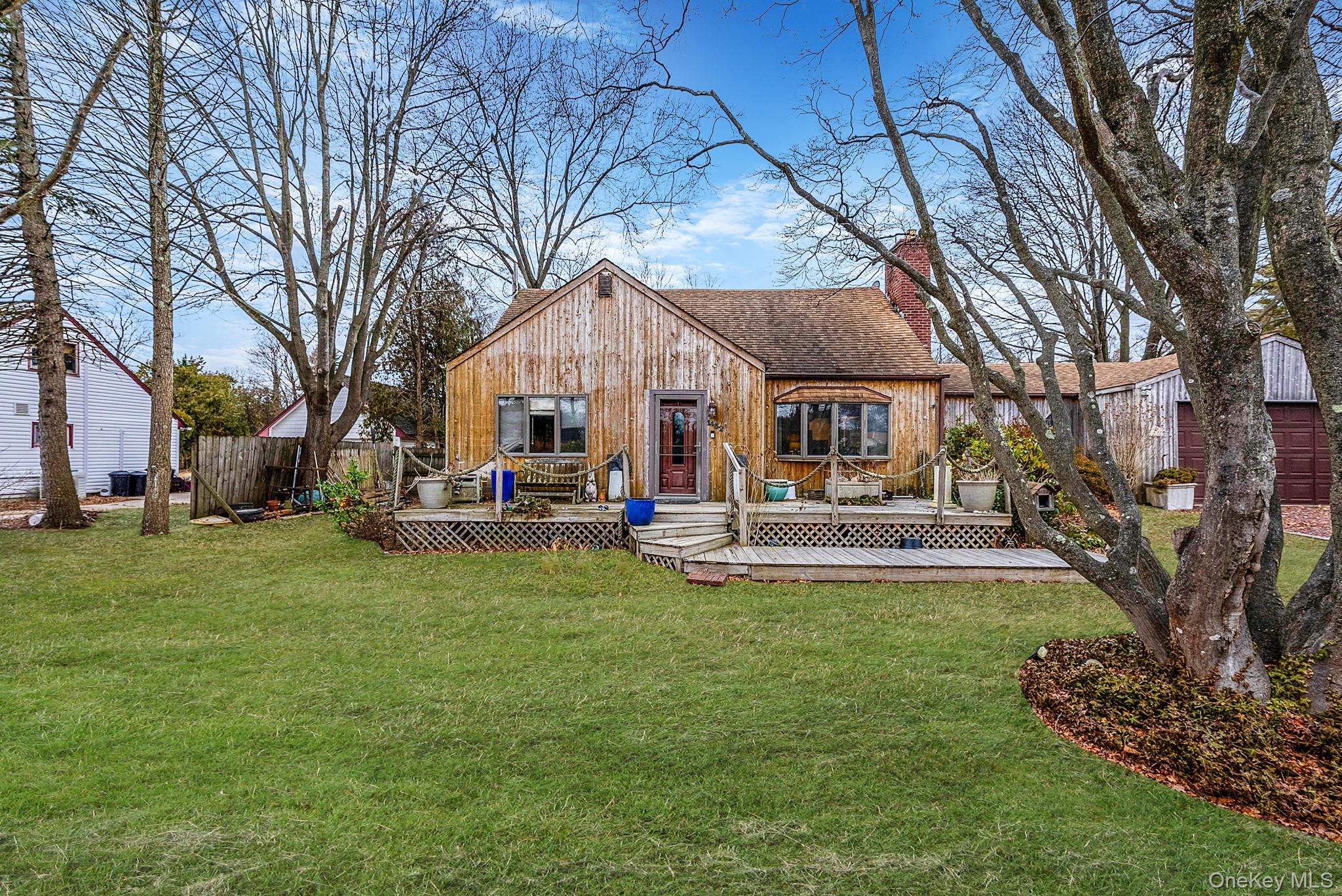 #1 photo, 1432 Gardiner Drive, 东长岛 Bay Shore , NY 11706