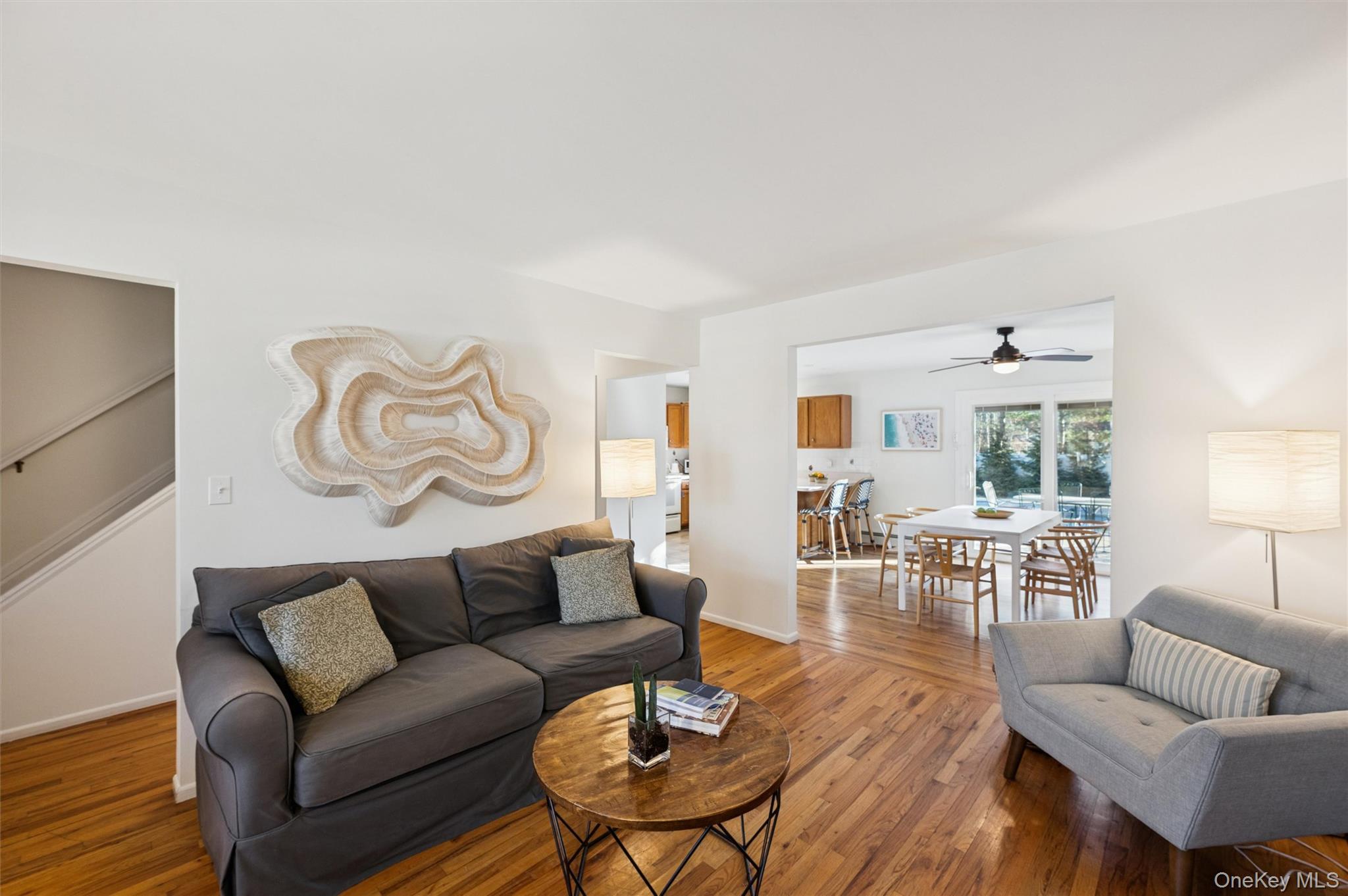 #4 photo, 7 Huckleberry Lane, מחוז סאפוק Hampton Bays , NY 11946