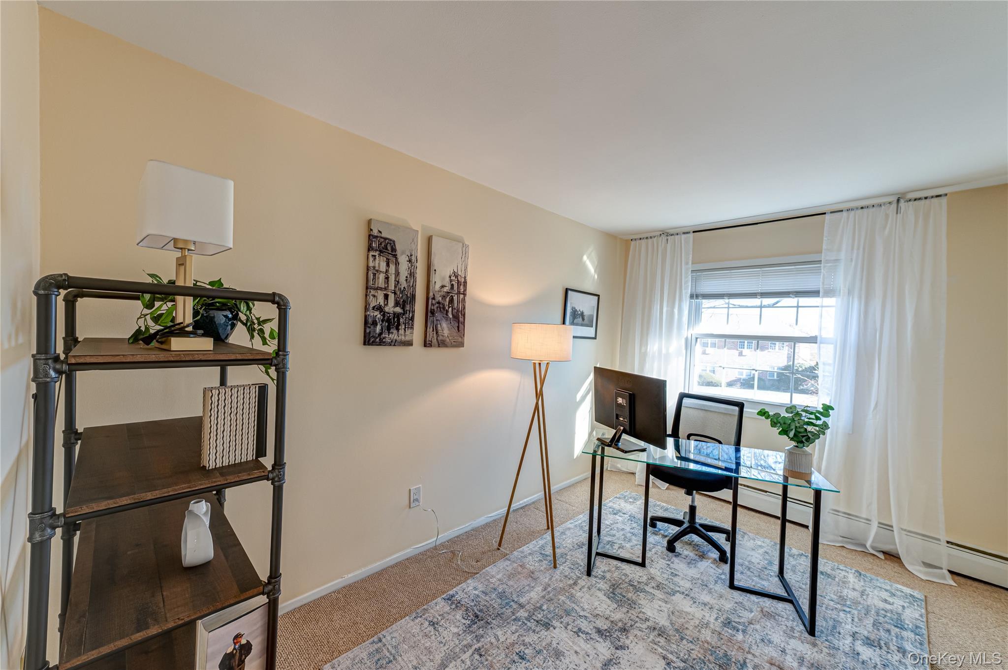 #17 photo, 460 Old Town Road, 東長島 Port Jefferson Station , NY 11776