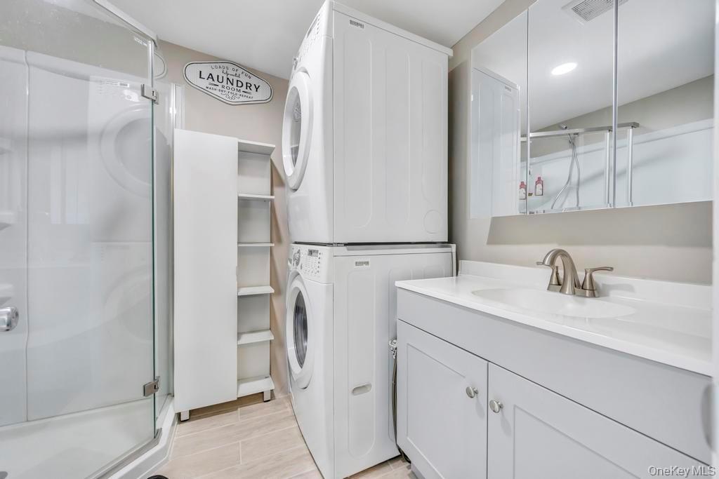 #19 photo, 143 Wood Road, Centereach , NY 11720