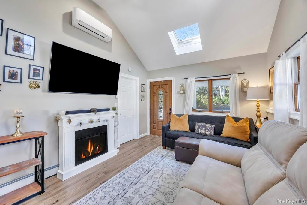 #5 photo, 143 Wood Road, Centereach , NY 11720