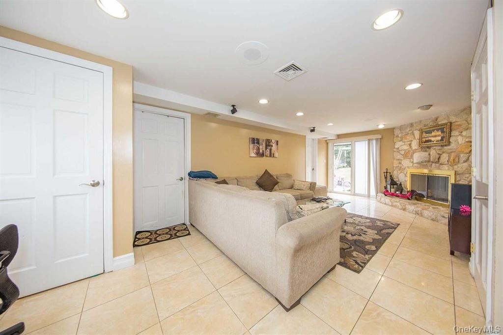 #2 photo, 413 Clearmeadow Drive, East Meadow , NY 11554