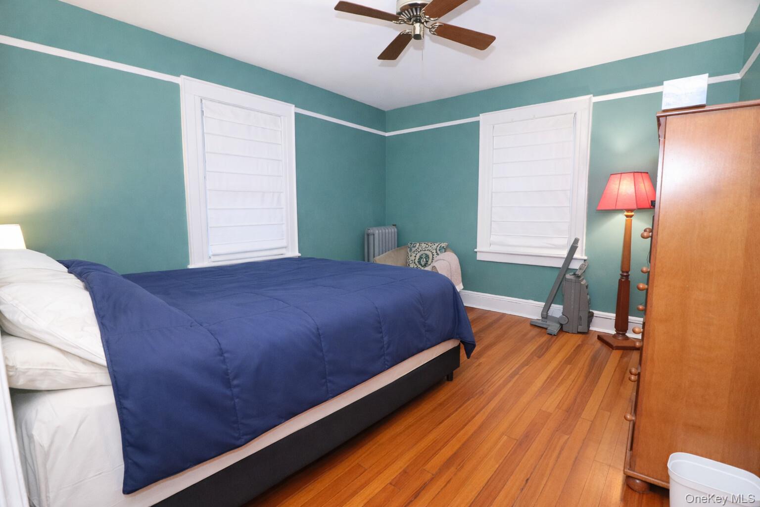 #19 photo, 226 N Forest Avenue, 롱 아일랜드 Rockville Centre , NY 11570