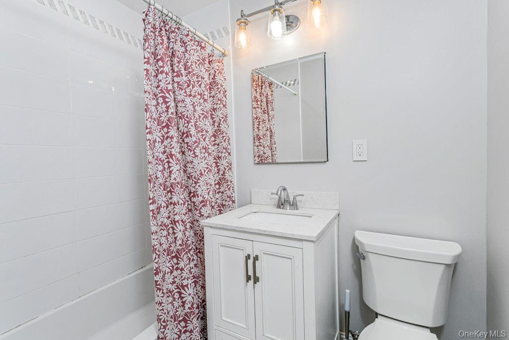 #12 photo, 2 Sadore Lane, Yonkers , NY 10710