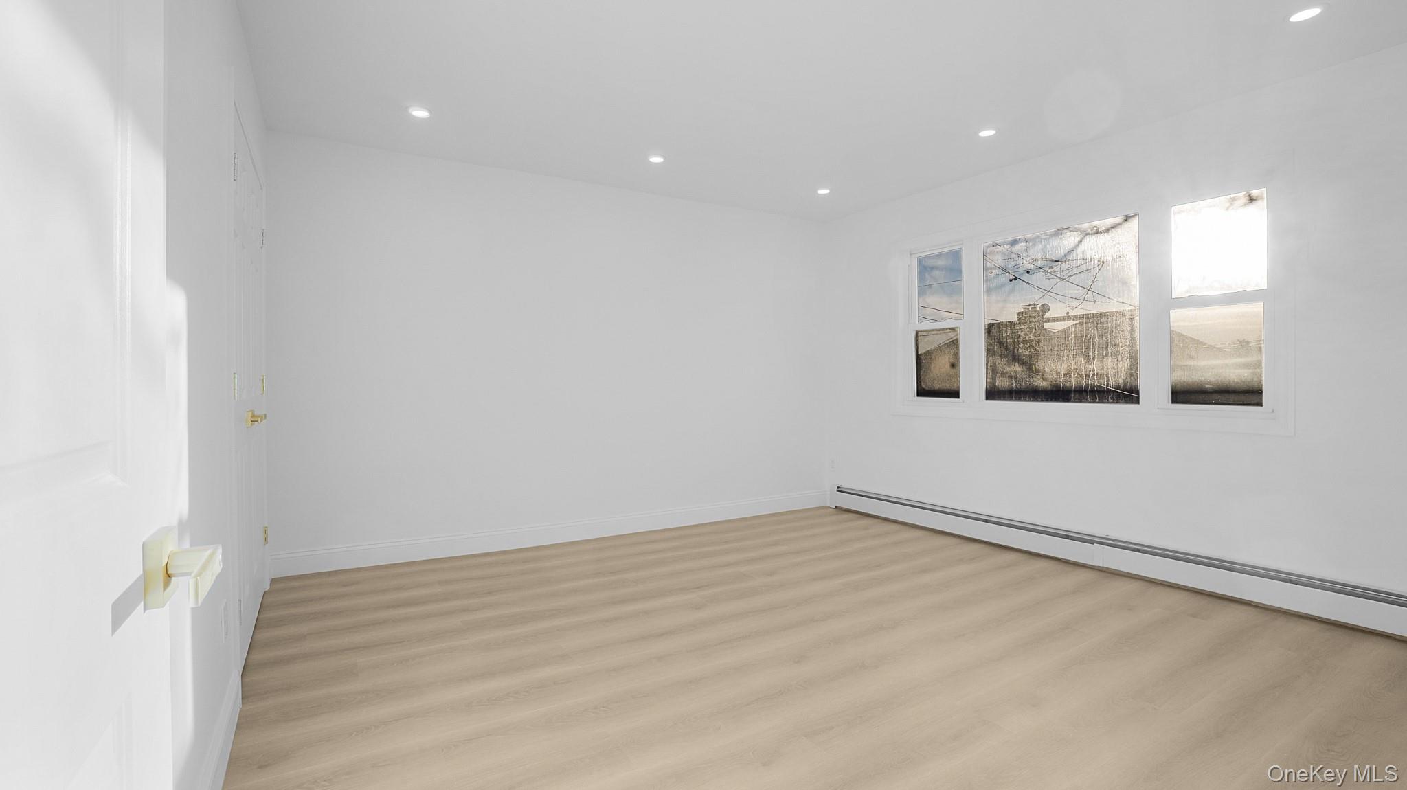 #15 photo, 3014 Grace Avenue, Bronx , NY 10469