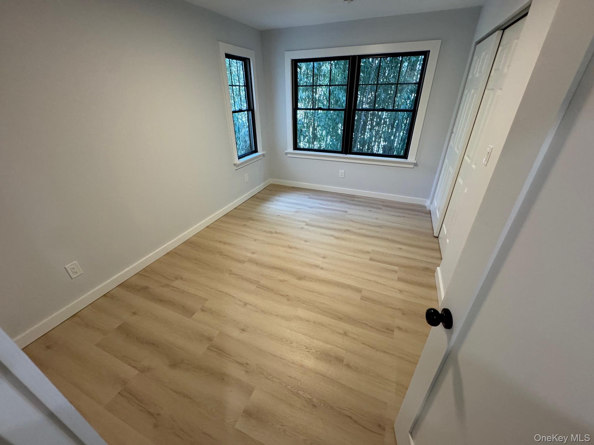 #10 photo, 544 Locust Avenue, Port Chester , NY 10573