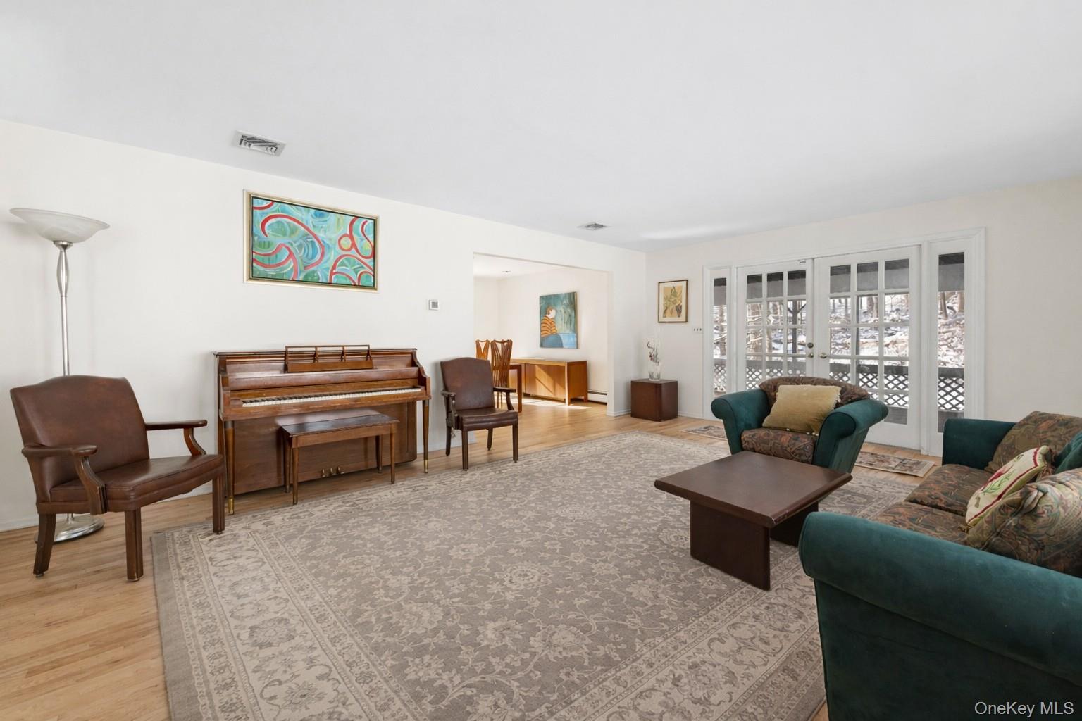 #10 photo, 56 Brandon Drive, Chappaqua , NY 10549