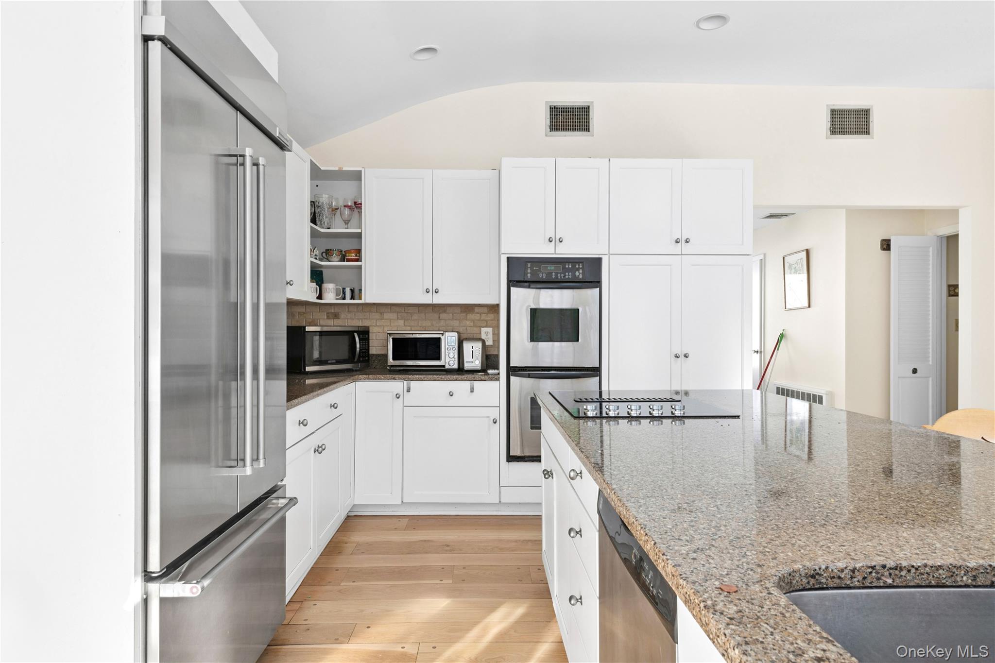 #7 photo, 56 Brandon Drive, Chappaqua , NY 10549