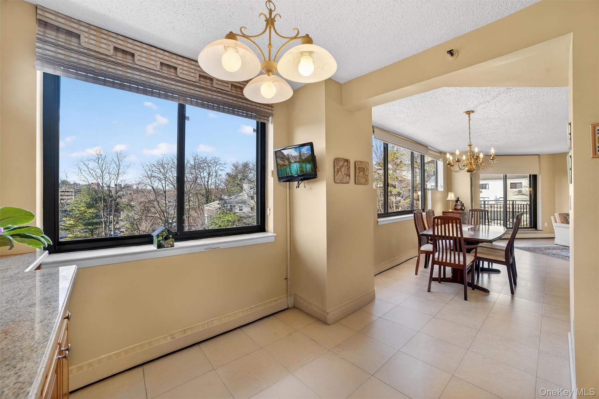 #11 photo, 25 Rockledge Avenue, White Plains , NY 10601