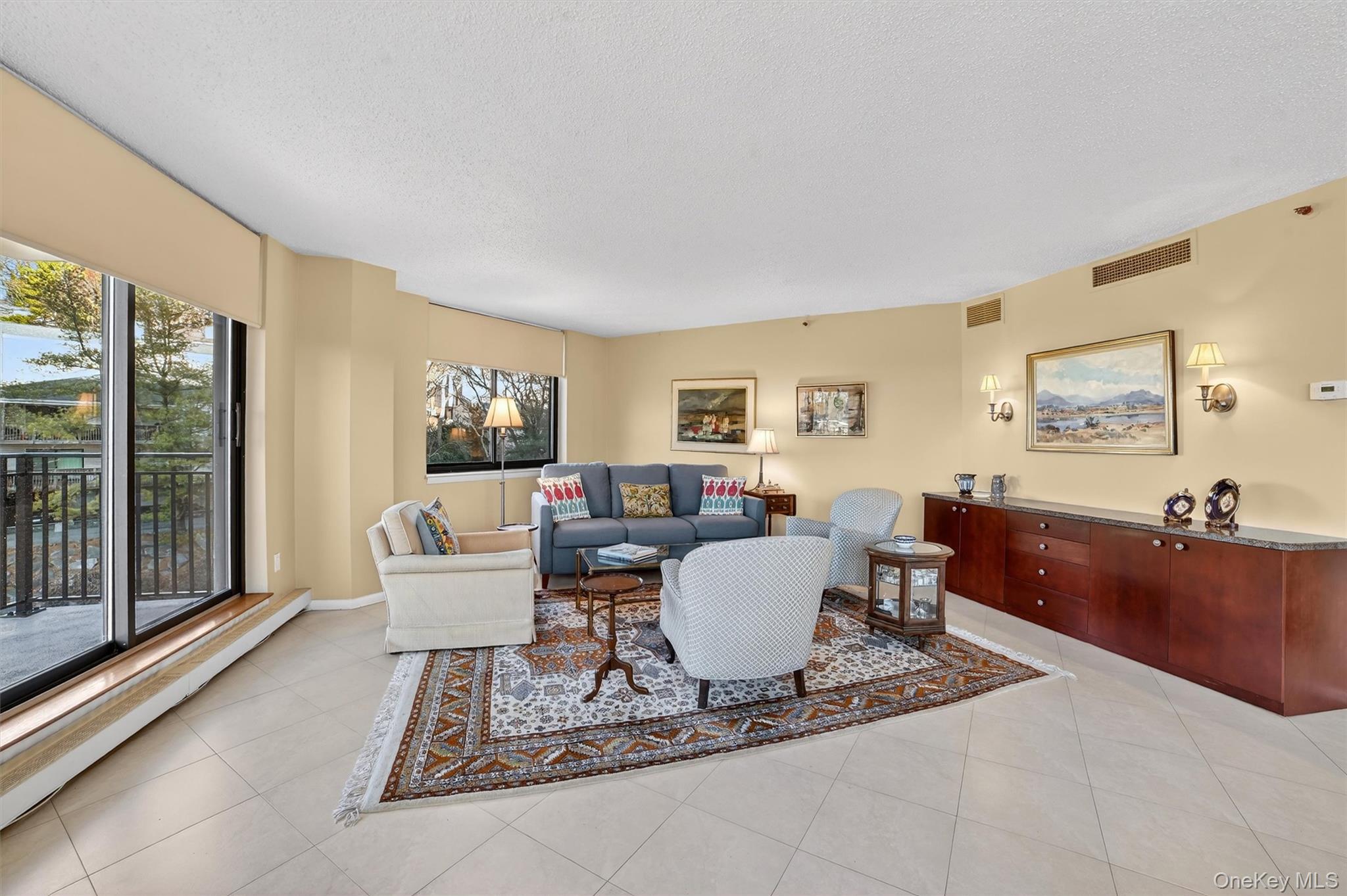 #17 photo, 25 Rockledge Avenue, White Plains , NY 10601