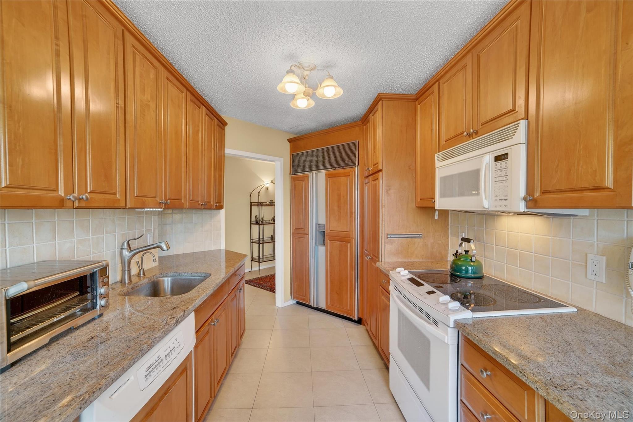 #8 photo, 25 Rockledge Avenue, White Plains , NY 10601