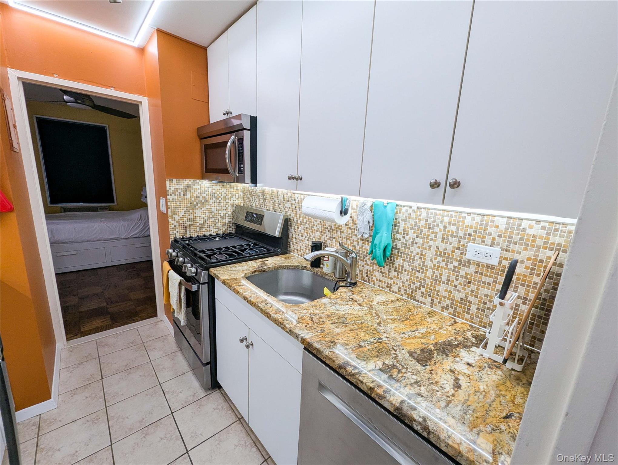 #10 photo, 100 E Hartsdale Avenue, Hartsdale , NY 10530