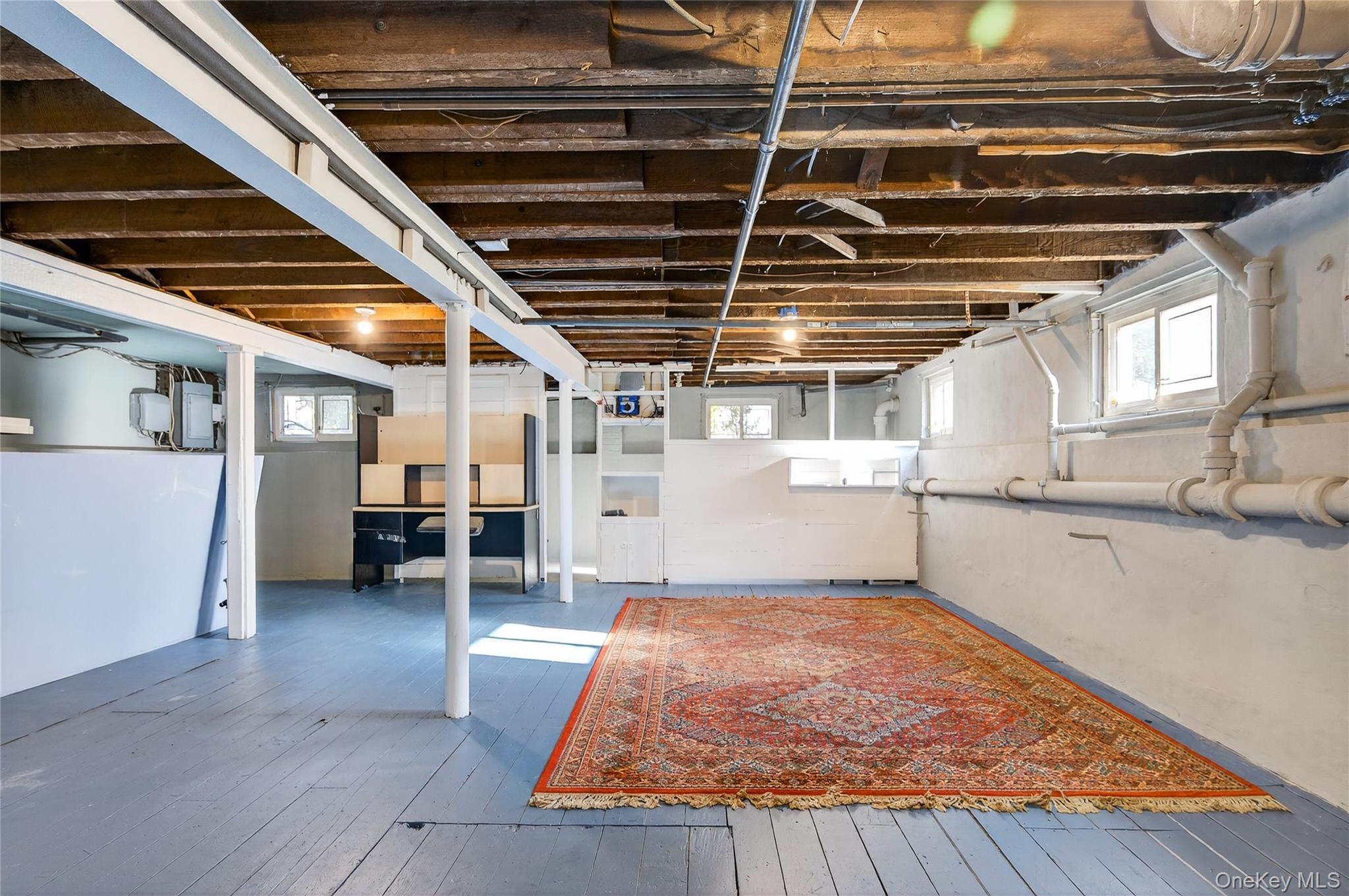 #19 photo, 3 Woodmere Avenue, ناسو Glenwood Landing , NY 11547