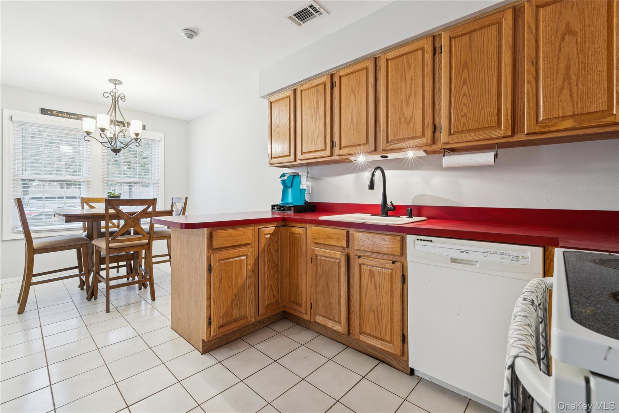 #4 photo, 15 Gazebo Lane, 东长岛 Holtsville , NY 11742