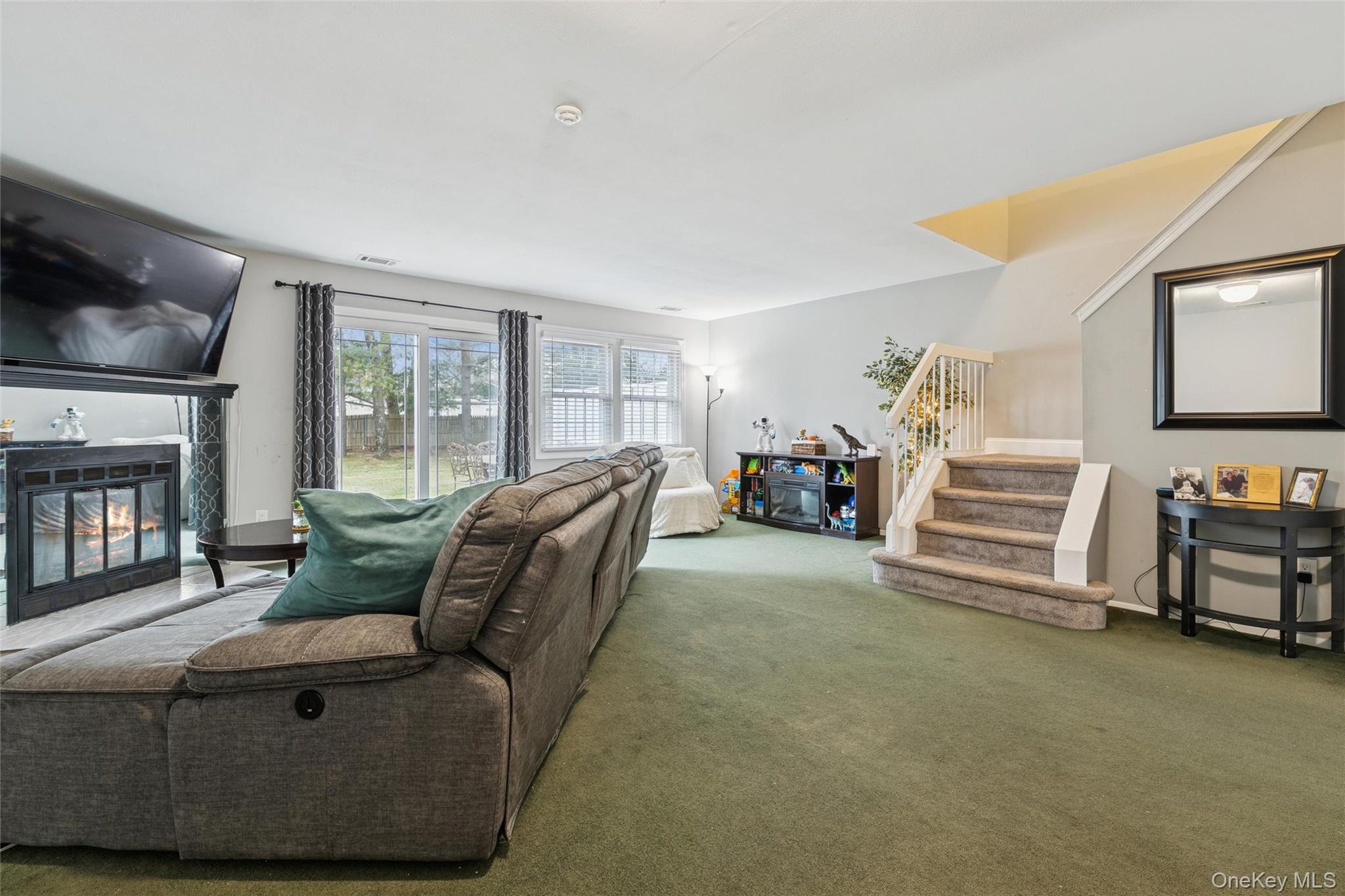 #8 photo, 15 Gazebo Lane, 东长岛 Holtsville , NY 11742