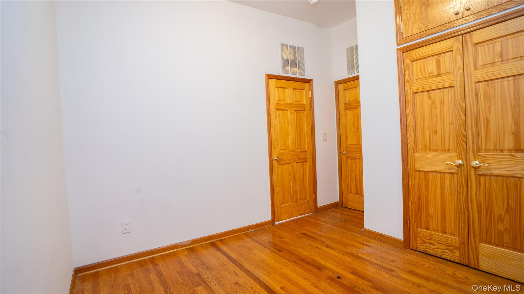 #13 photo, 46 North Village Avenue, Rockville Centre , NY 11570