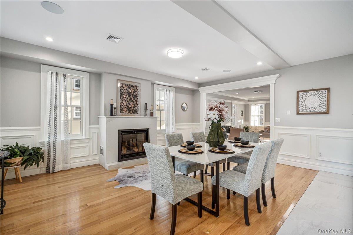 #11 photo, 233-17 38th Drive, 뉴욕퀸즈 Douglaston , NY 11363