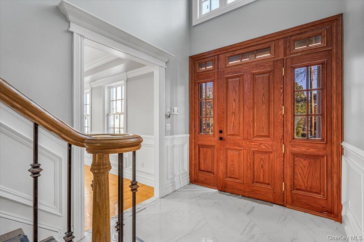 #3 photo, 233-17 38th Drive, 뉴욕퀸즈 Douglaston , NY 11363