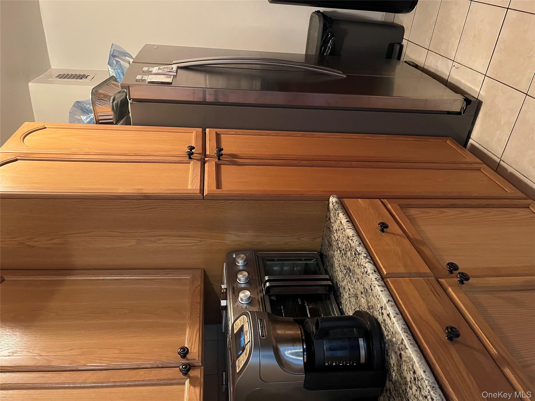 #4 photo, 88-12 151st Avenue, 뉴욕퀸즈 Howard Beach , NY 11414