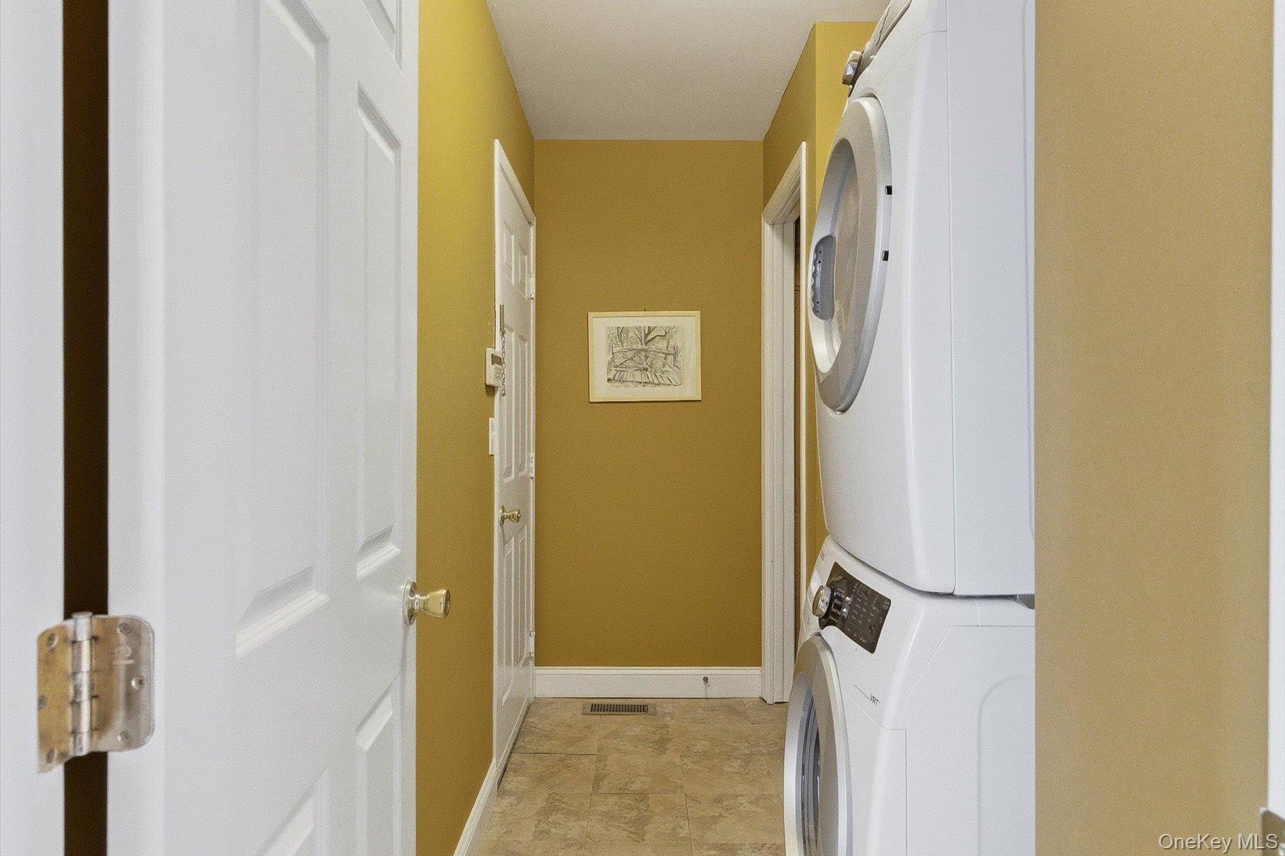 #13 photo, 23 Goose Neck Lane, Саффолк ‖ Riverhead , NY 11901