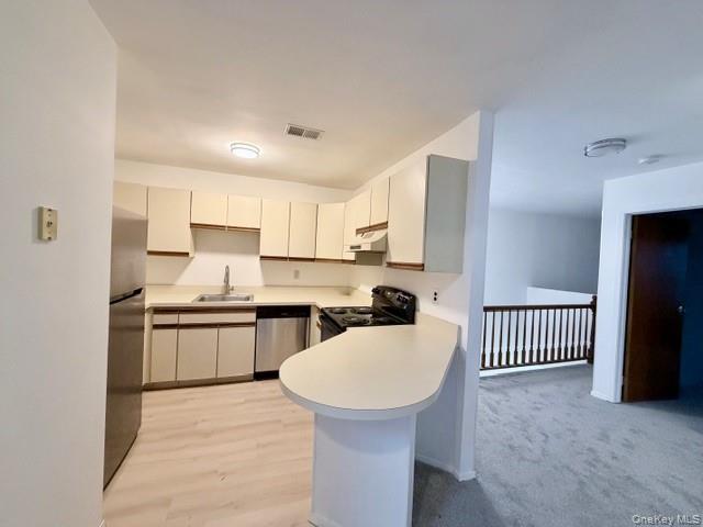 #4 photo, 42 Greenmeadow Drive, سوفولك Babylon , NY 11702