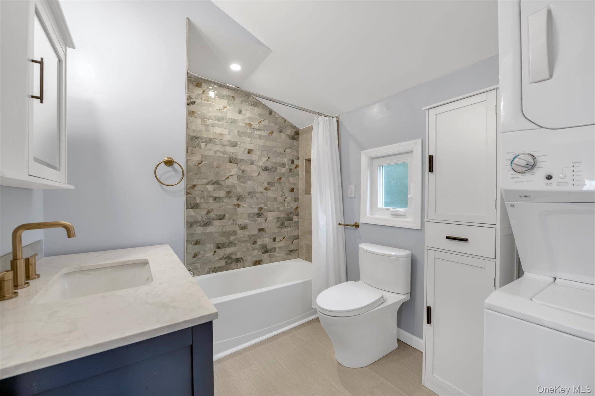 #10 photo, 10 Fulton Street, 롱 아일랜드 East Rockaway , NY 11518