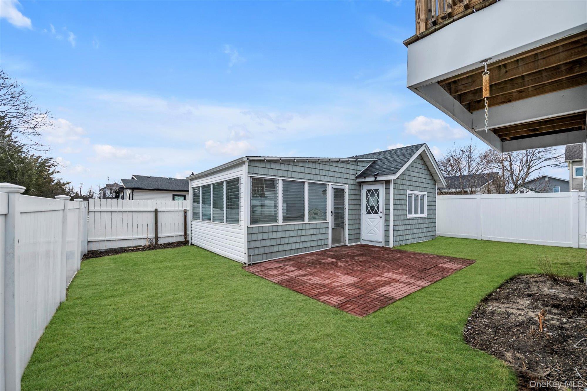 #17 photo, 10 Fulton Street, 롱 아일랜드 East Rockaway , NY 11518