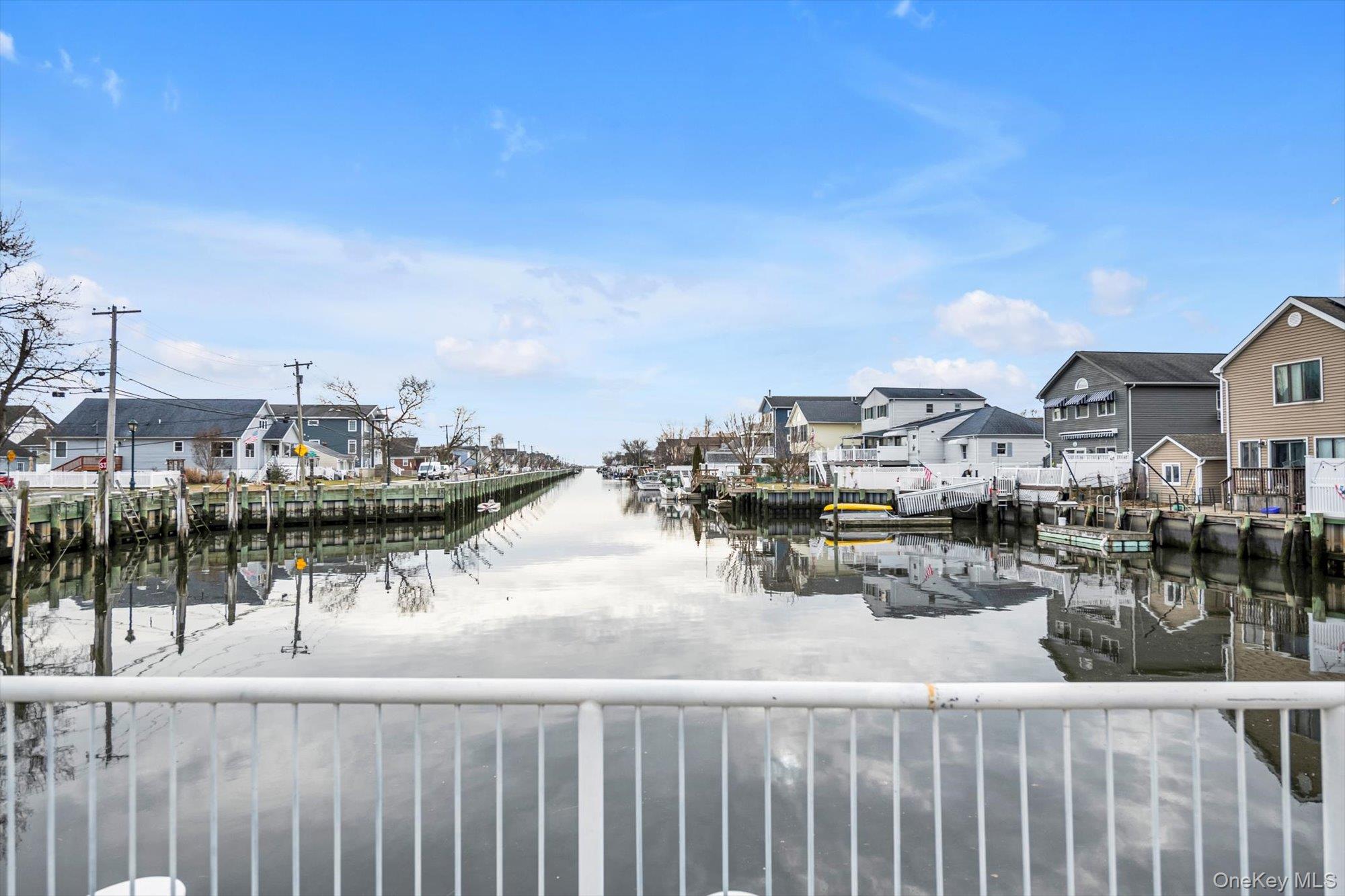 #20 photo, 10 Fulton Street, 롱 아일랜드 East Rockaway , NY 11518