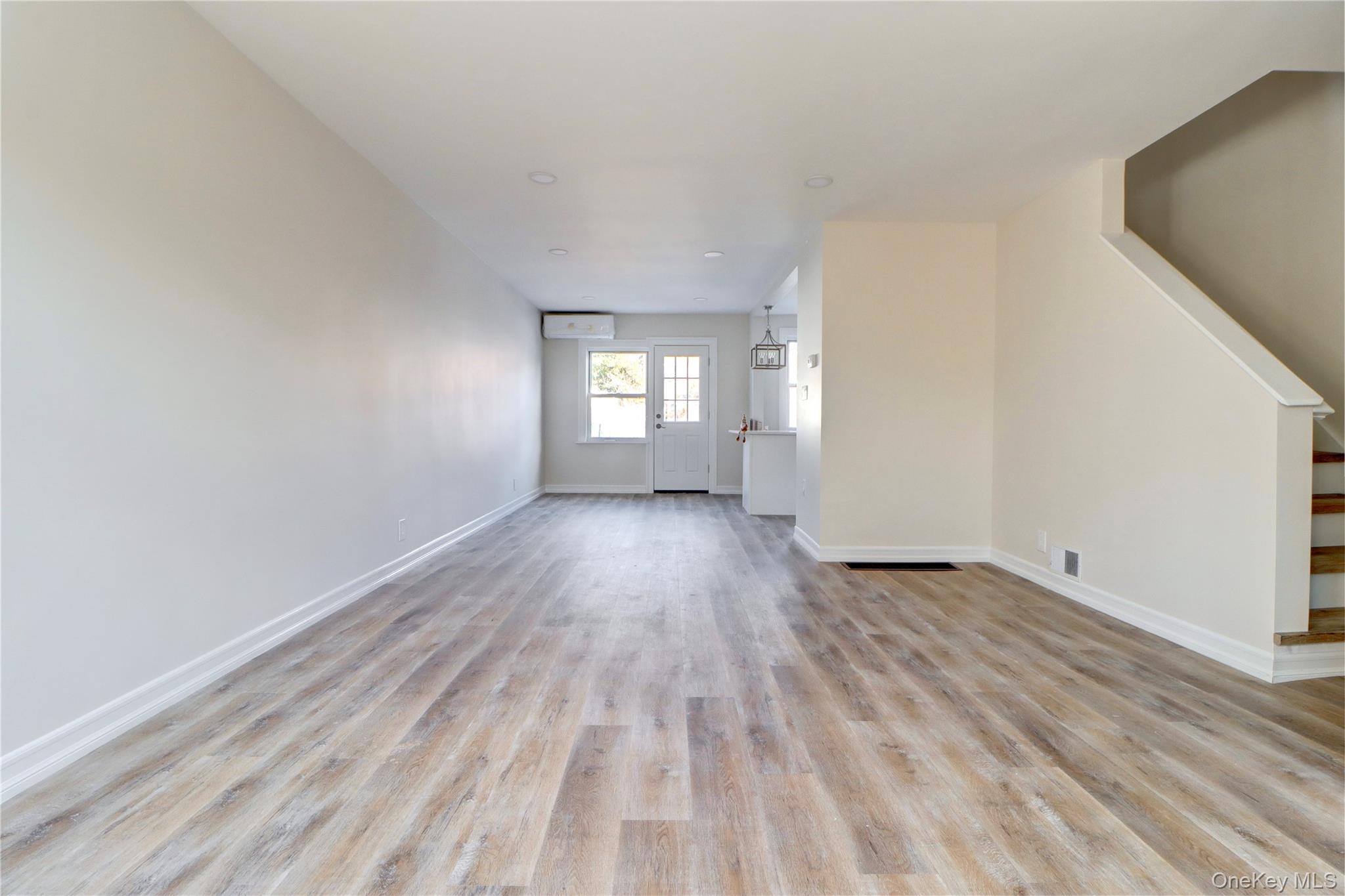 #7 photo, 623 159th Street, Whitestone , NY 11357