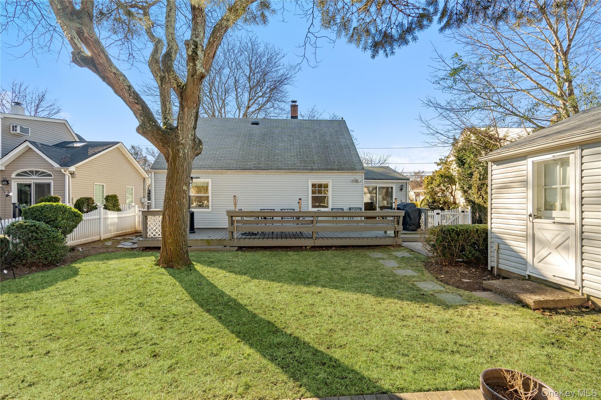 #20 photo, 23 Harvard Street, 롱 아일랜드 Roslyn Heights , NY 11577