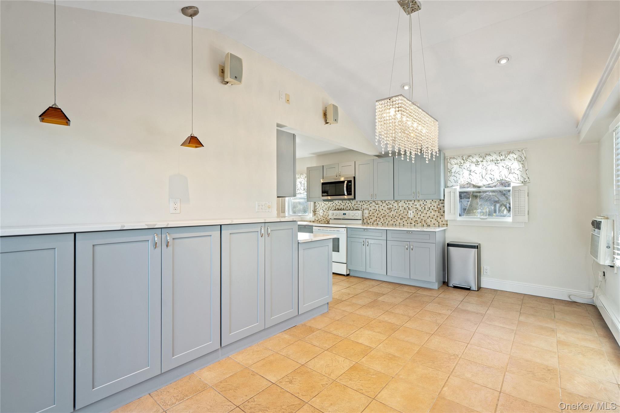 #6 photo, 23 Harvard Street, 롱 아일랜드 Roslyn Heights , NY 11577