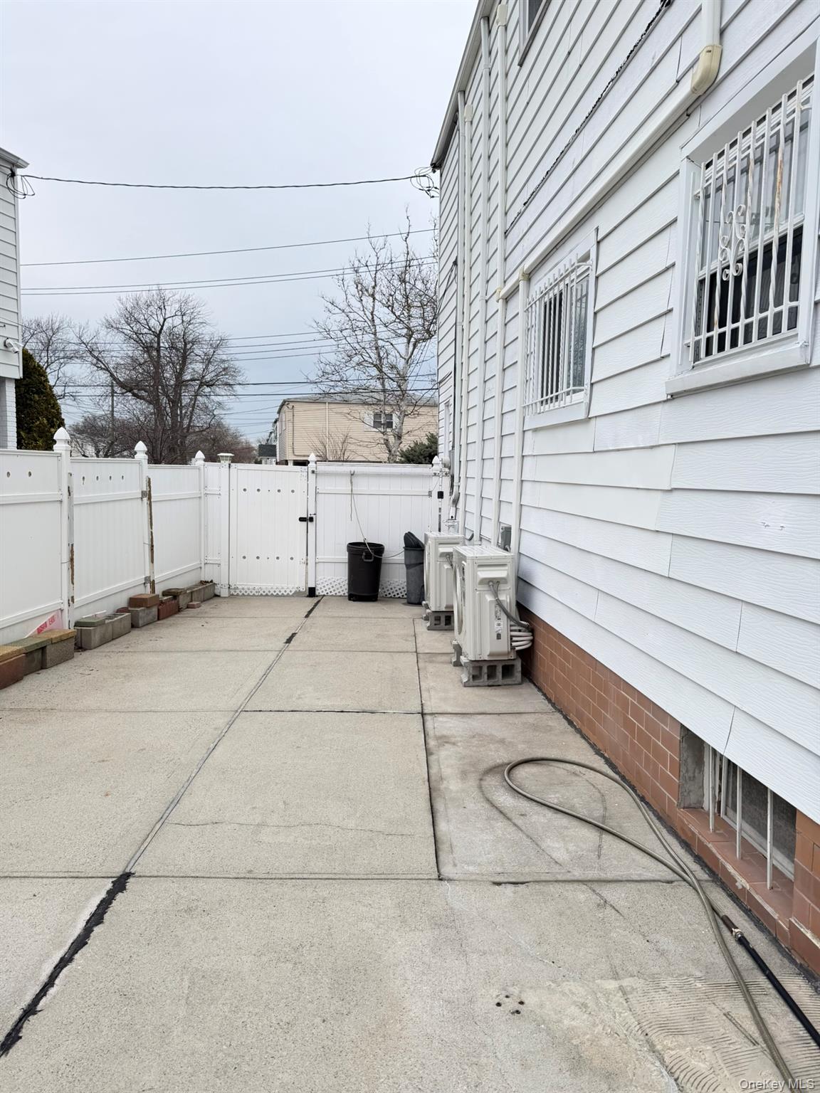 #15 photo, 137-02 64th Road, फ्लशिंग Flushing , NY 11367