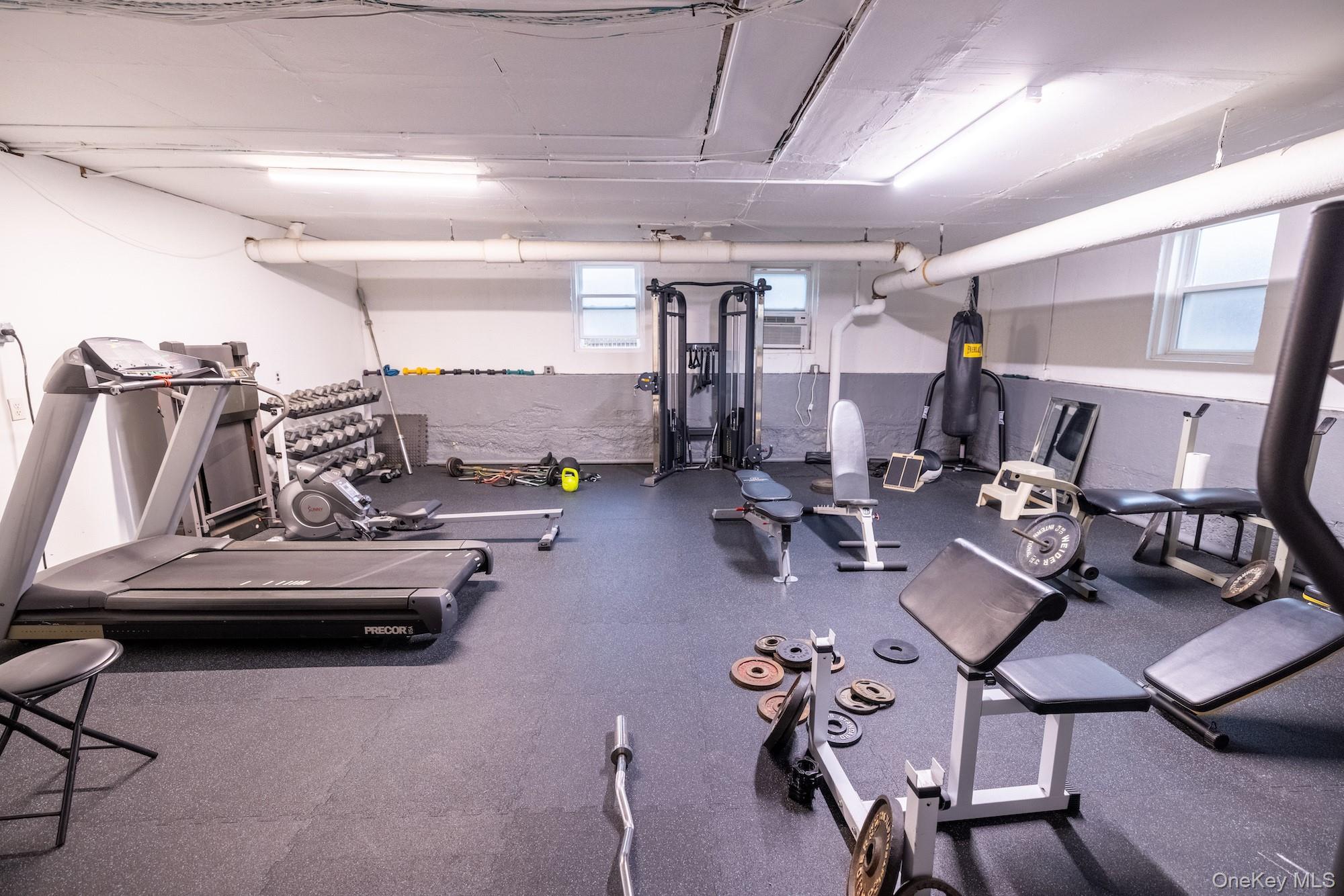 #12 photo, 185 Atlantic Avenue, 롱 아일랜드 Lynbrook , NY 11563